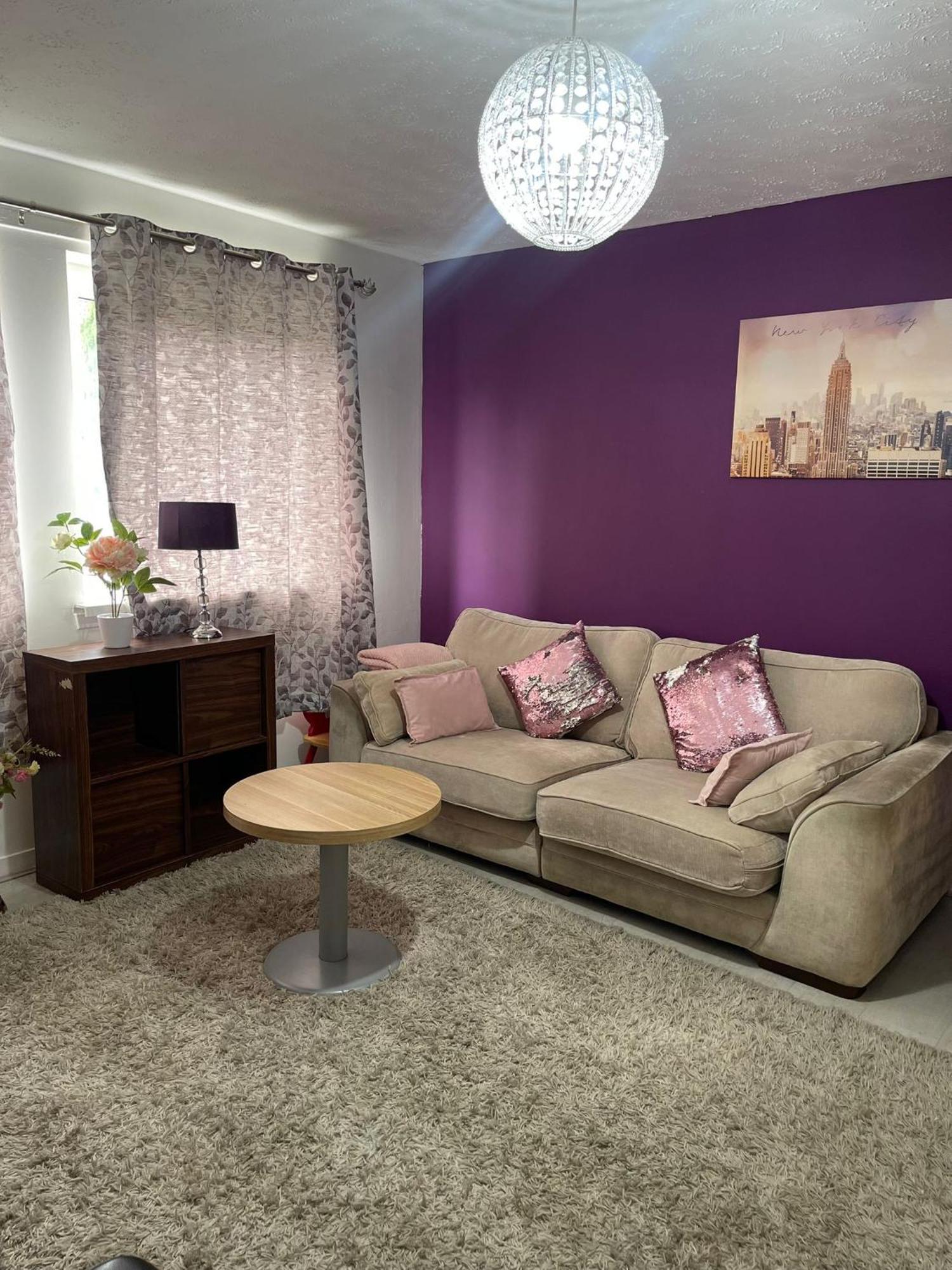 Chic 2 Bed Apartment With Free Parking- Recently Redecorated, 10 Minutes To City Centre Appartement Édimbourg